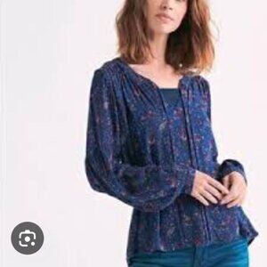 Lucky Brand Boho Long Sleeve Top - Size M - Casual Comfy Modest